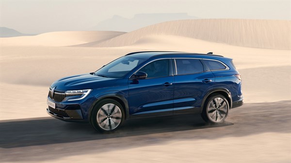 moteur  - Renault Espace full hybrid E-Tech