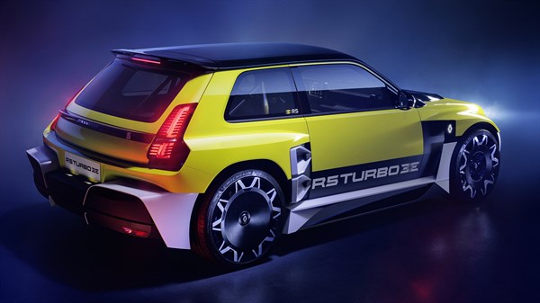entrées d'air favorisant l'aérodynamisme - Renault 5 Turbo 3E