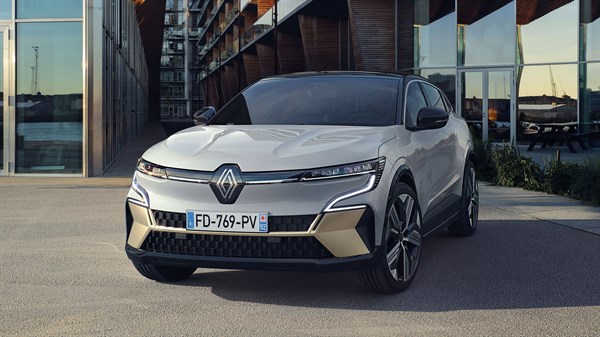Nouvelle Renault Megane E-Tech 100% électrique - face avant